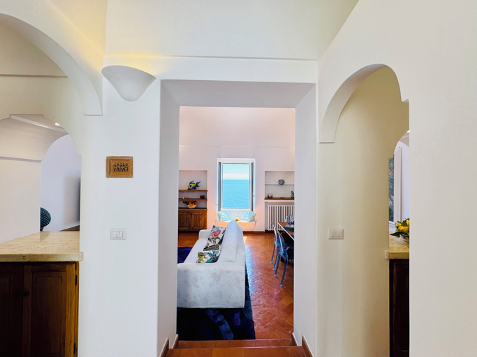 Others 5, YourHome - La Casa di Chiara, Salerno