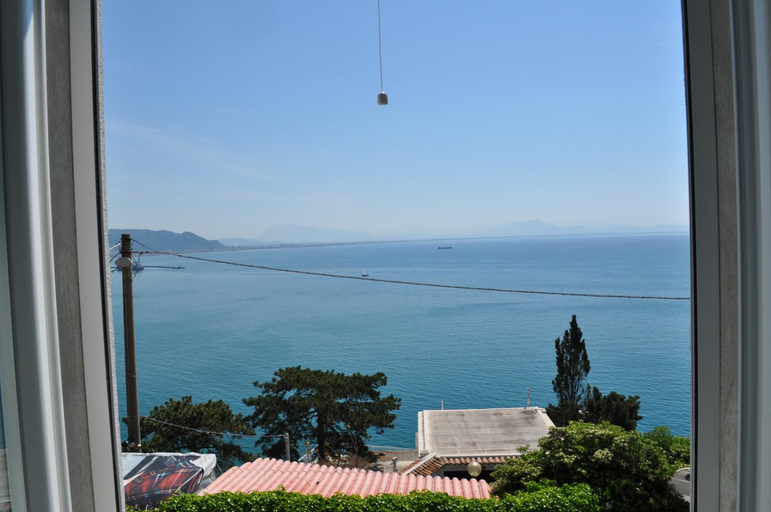 Others 5, B&B FISH, Salerno