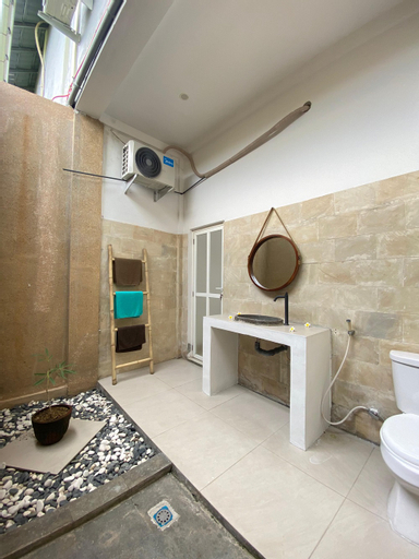 Bathroom 6