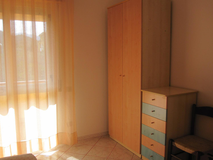 Bedroom 2, B&B I Fenicotteri, Cagliari