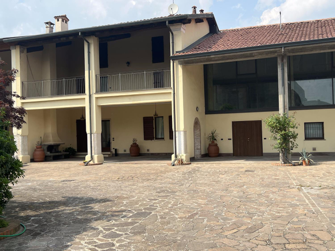 Foresteria La Corte, Brescia