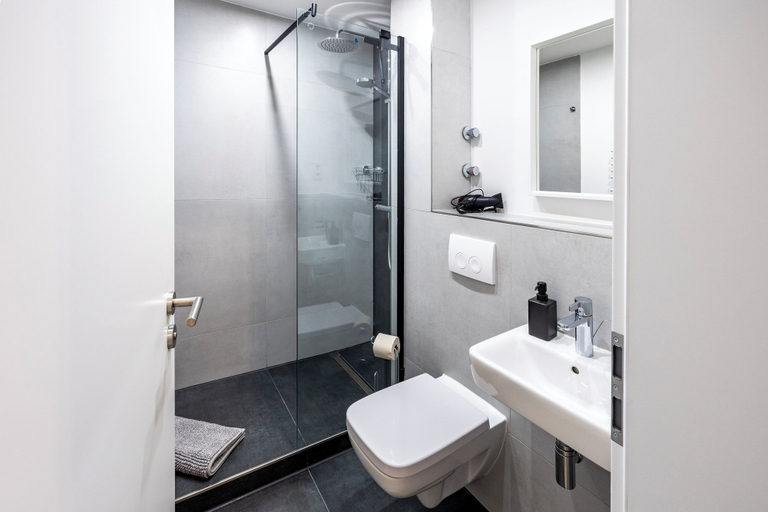 Bedroom 2, Glück Auf Appartements Herkulesstraße, Essen