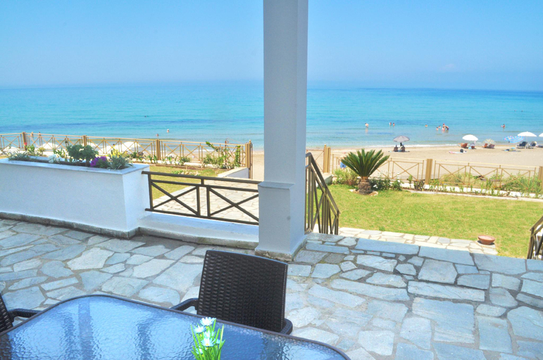 Others 5, Beachfront 4-bed luxury suite - Agios Gordios, Corfu, Greece, Ionian Islands