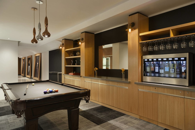 Food & Drinks 3, HOTEL PUR QUEBEC A TRIBUTE PORTFOLIO HOTEL, Communauté-Urbaine-de-Québec