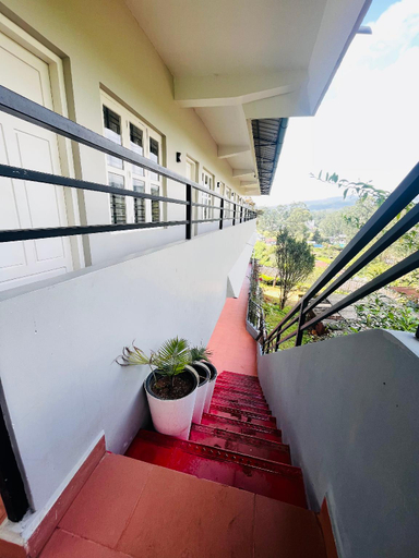 Public Area 2, 7 Malai Residency Munnar, Idukki