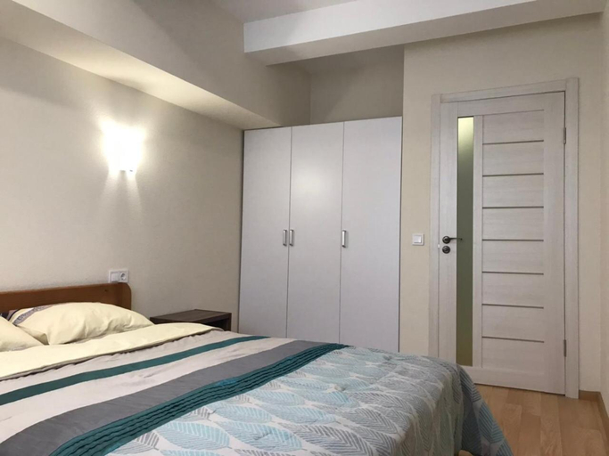 Others 5, New quiet place in Kiev, Solomians'kyi
