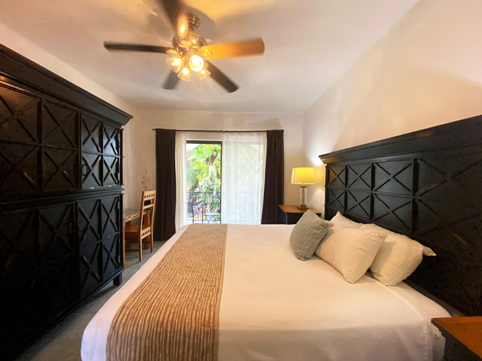 Bedroom 28