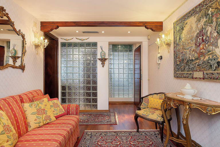 Living area 3, Fresco-Rialto, Venezia