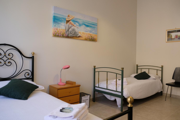 Others 4, B&B Annunziata- In centro, vicino all' Ospedale di Cosenza, Cosenza