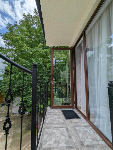 Others 4, DATI, Borjomi