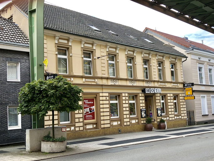 Exterior & Views 2, Hotel Schwaferts, Wuppertal
