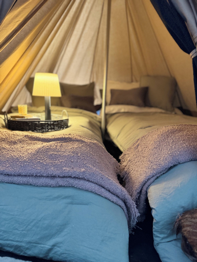 Bedroom 3, Vegas Glamping, Clark