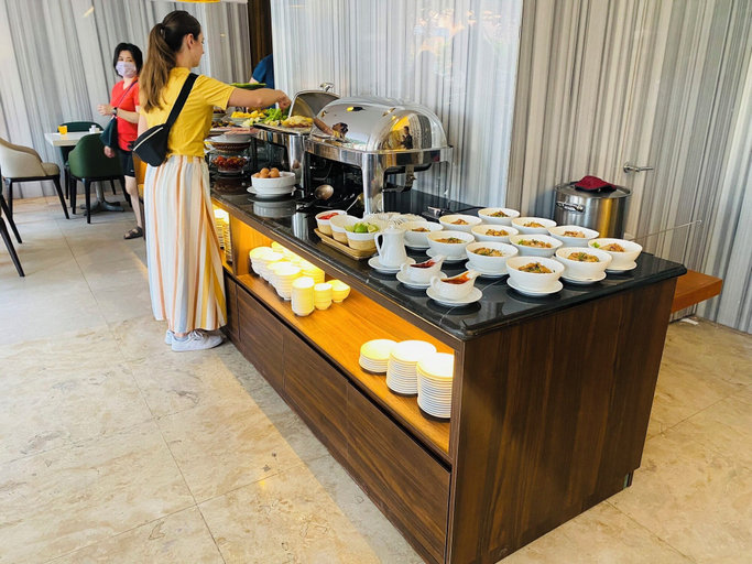 Food & Drinks 5, Liberty Hotel Saigon Greenview, District 1