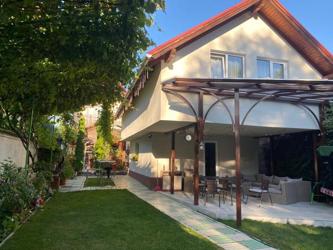 Others 3, Casa Lucky, Rasnov