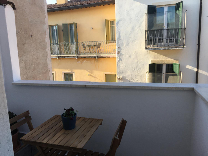 Balcony/terrace 4, Arela, Verona