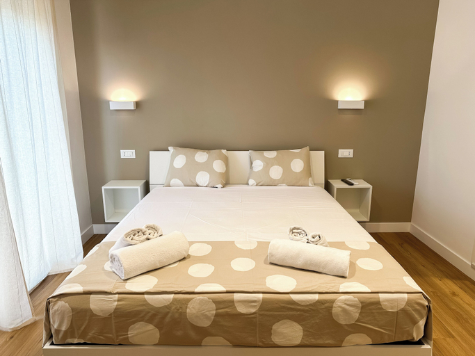 Bedroom 4, ISOLA 1.6.3 Guest House, Rome