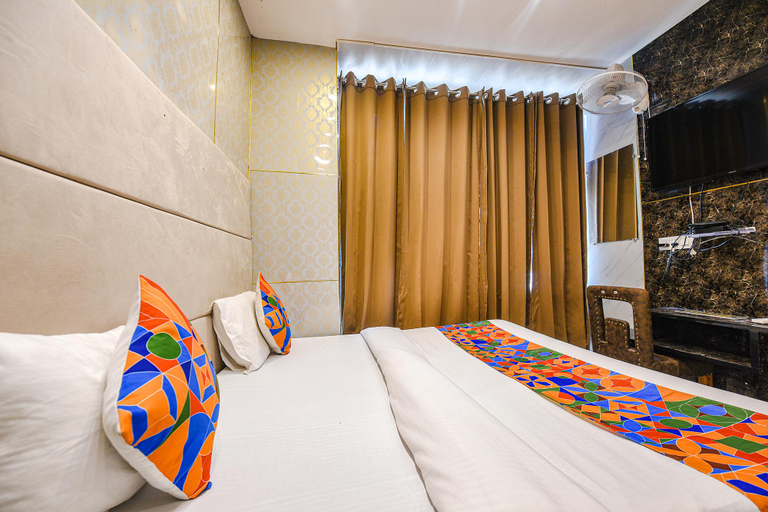 Bedroom 5, FabHotel The Dreams, Sahibzada Ajit Singh Nagar