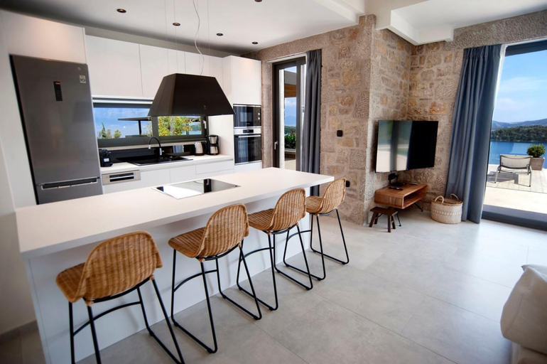 Others 2, Smirties Villas, Ionian Islands