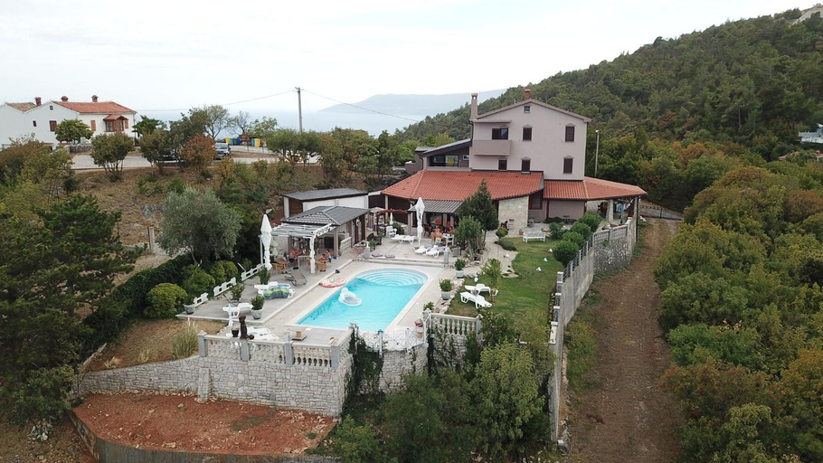 Others 2, Casa Perla Holidays, Kršan