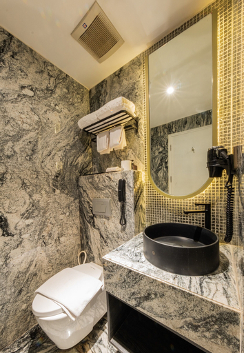 Bathroom 3
