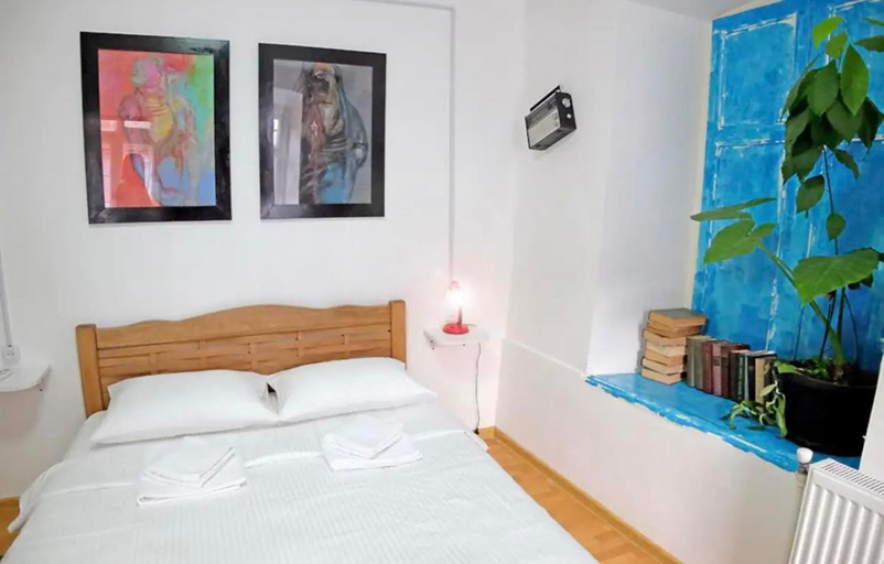 Others 4, Room in Center 2, Tbilisi