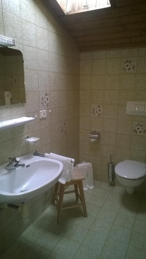 Bathroom 3, Garni Muhlanger, Bolzano