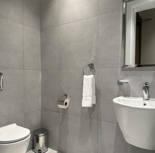 Bathroom 3, Kease Hittin O-4 Lusso Najd  GZ66, Riyadh
