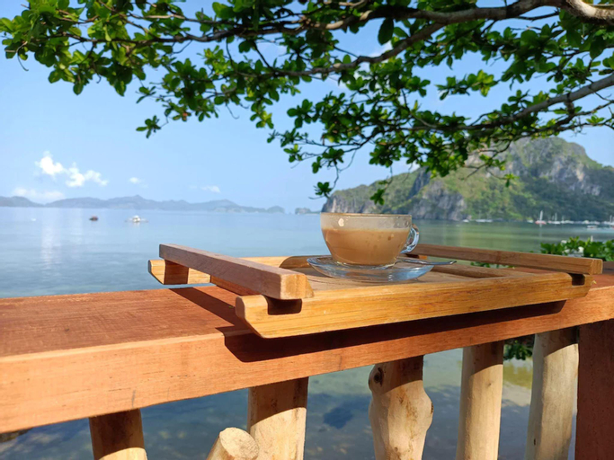 Hut sunset view, El Nido