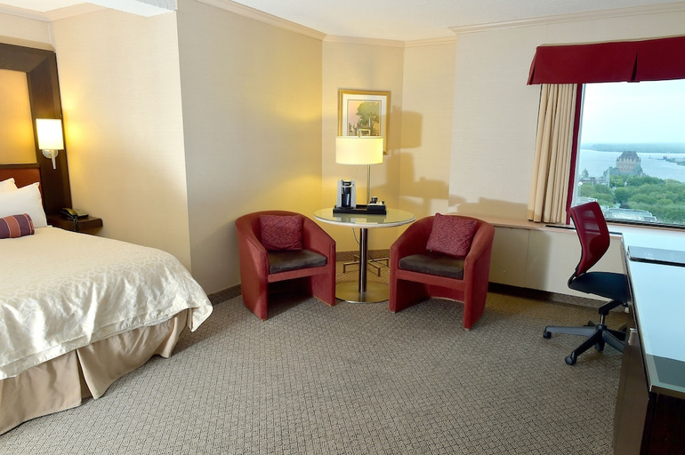 Bedroom 3, LE CONCORDE HOTEL, Communauté-Urbaine-de-Québec