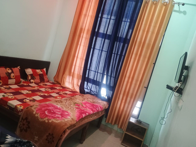 Bedroom 2, Goroomgo K.C. Hotel & Restaurant Rudraprayag, Chamoli