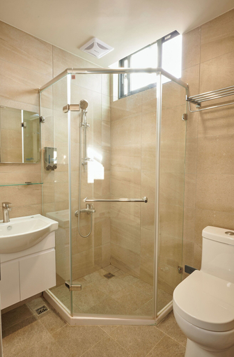 Bathroom, Travel345, Taoyuan