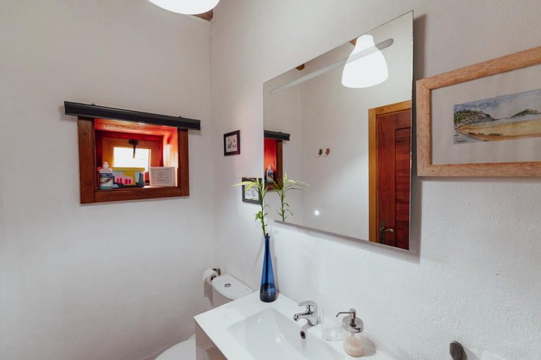 Bathroom 2, Papaya Cottage Punta del Hidalgo La Azocar, Santa Cruz de Tenerife