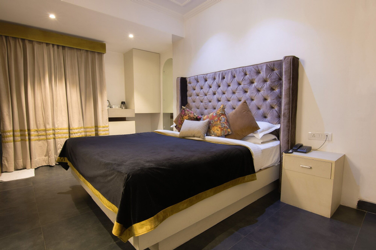 Bedroom 6