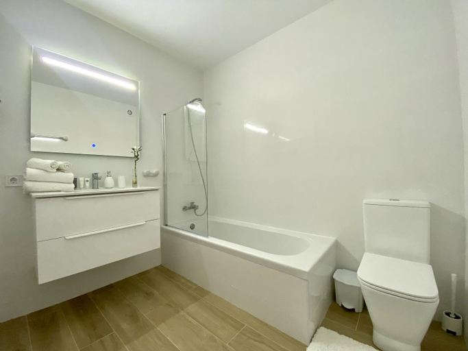 Bathroom 3, BuenaVista Gigantes Marina, Santa Cruz de Tenerife