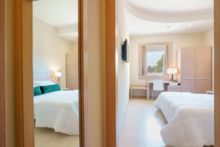 Bedroom 5, Dimora Lucia Hotel, Taranto