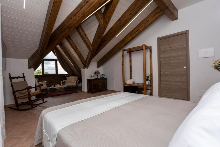 Bedroom 2, Agriturismo Punta San Lazzaro, Napoli
