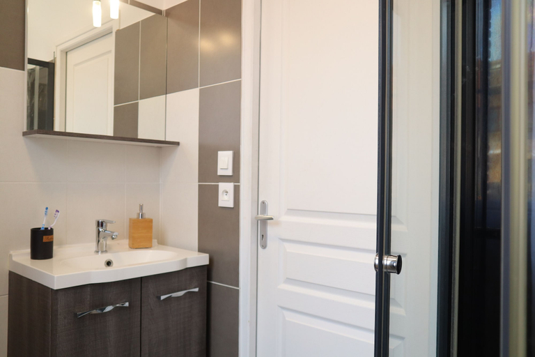 Bathroom 5, Apart'Moment CONFORT Saint-Omer, Pas-de-Calais