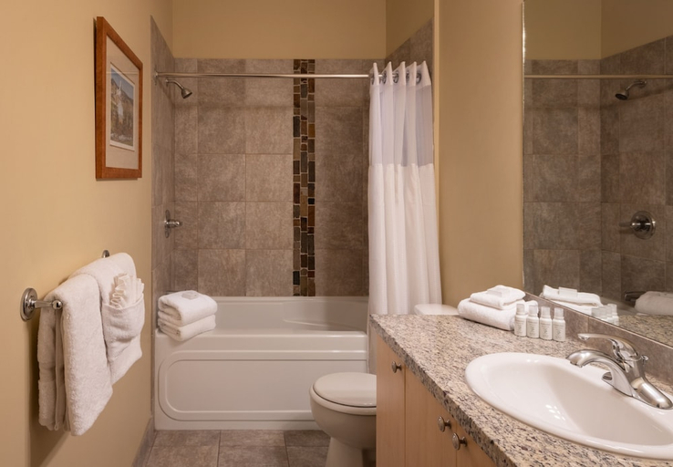 Bathroom 4, The Cove Lakeside Resort, Central Okanagan