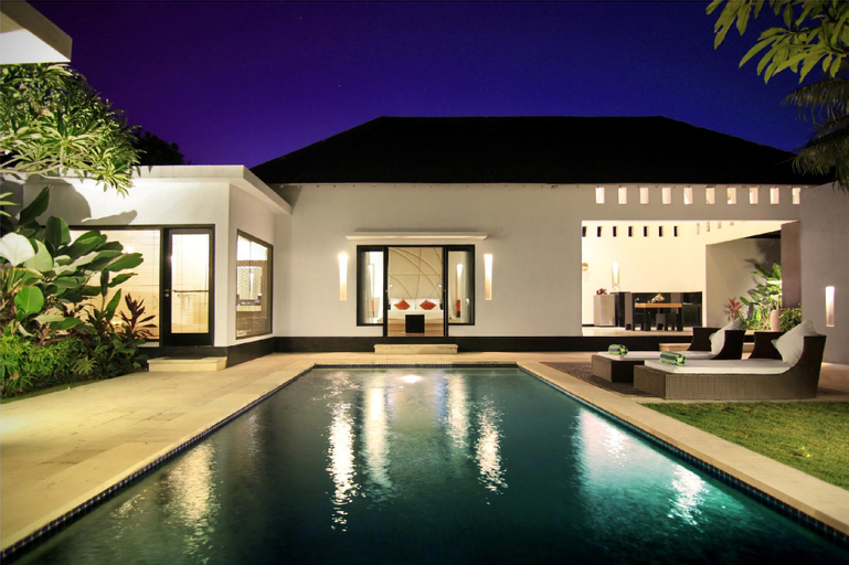Swimming Pool 8
