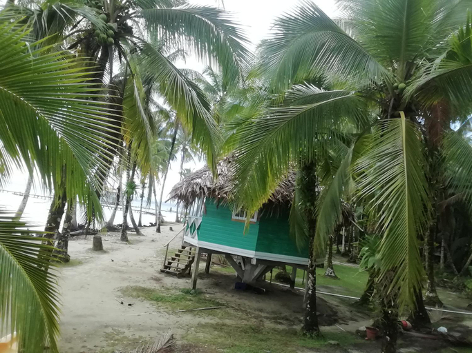 Others 5, Buccaneer Resort, Bocas del Toro
