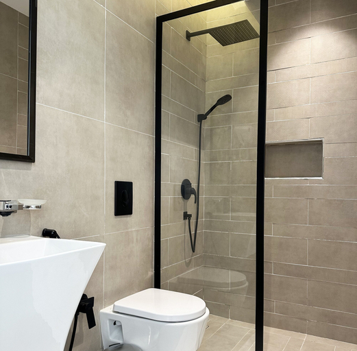 Bathroom 2, Kease Malqa B-10 Royal touch GX31, Riyadh