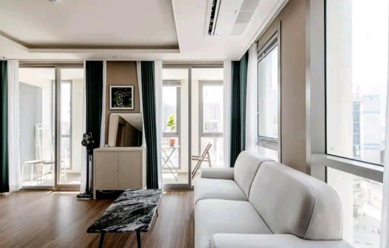 Others 5, Elbon the stay A1, Haeundae