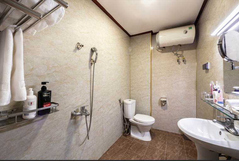 Bathroom 3, A25 Hotel - 12 Lien Tri, Hoàn Kiếm