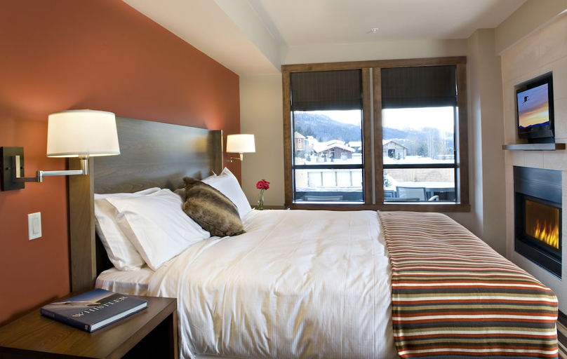 Bedroom 3, Evolution Whistler, by Lodging Ovations, Squamish-Lillooet