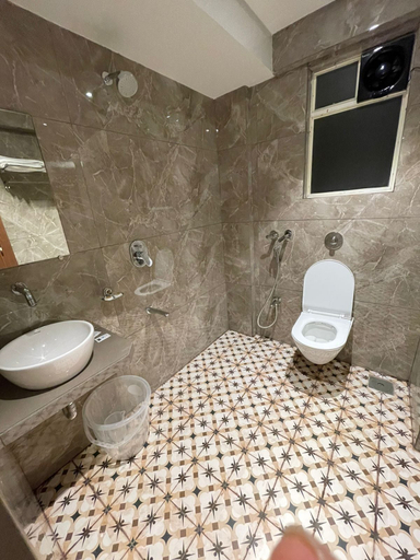 Bathroom 4, Hotel The West Coast, Palghar
