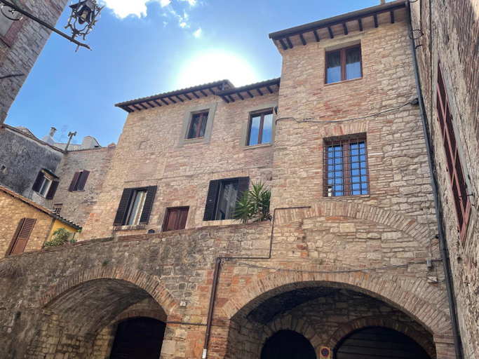 Others 3, Numero 6, Perugia