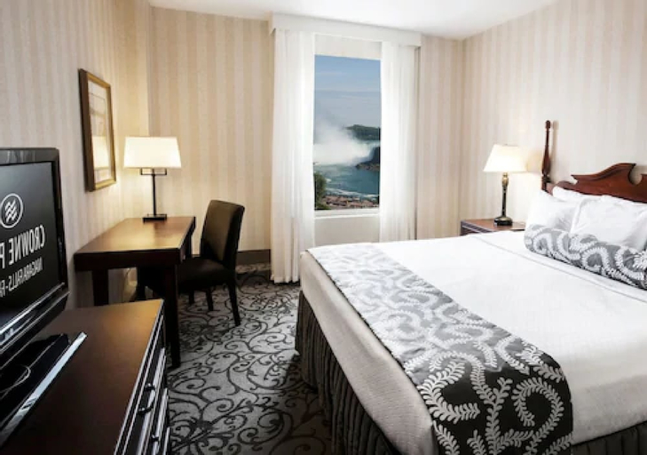 Bedroom 2, The Brock Niagara Falls Fallsview, Tapestry by Hilton, Niagara