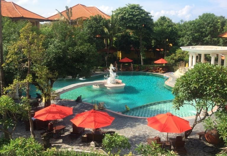 Swimming Pool 11
