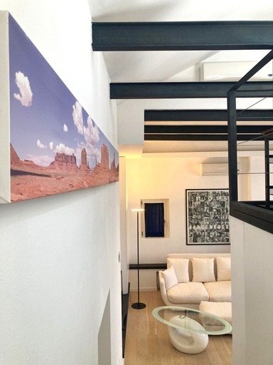 Others 4, cozy and Bright Flat in Isola- Pergola 4, Milano