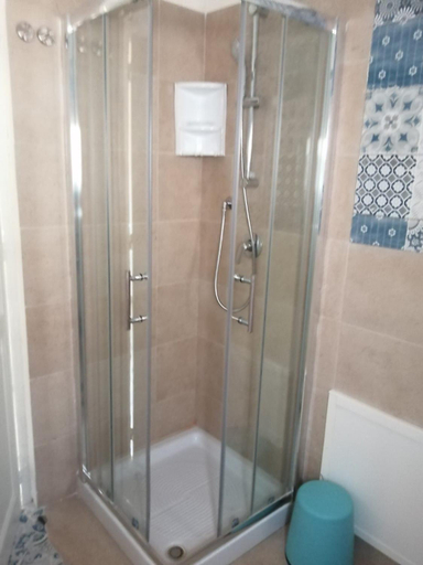 Bathroom 3, Domus Case Vacanze civico del mare, Trapani